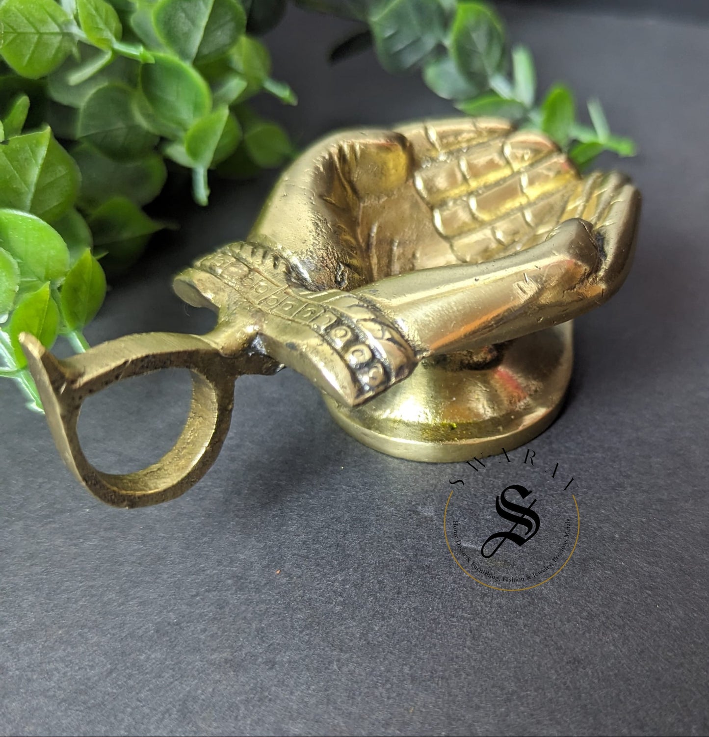 Two in One - Pure Brass Offering Hand Diya/oil lamp Cum Aarti Diya.