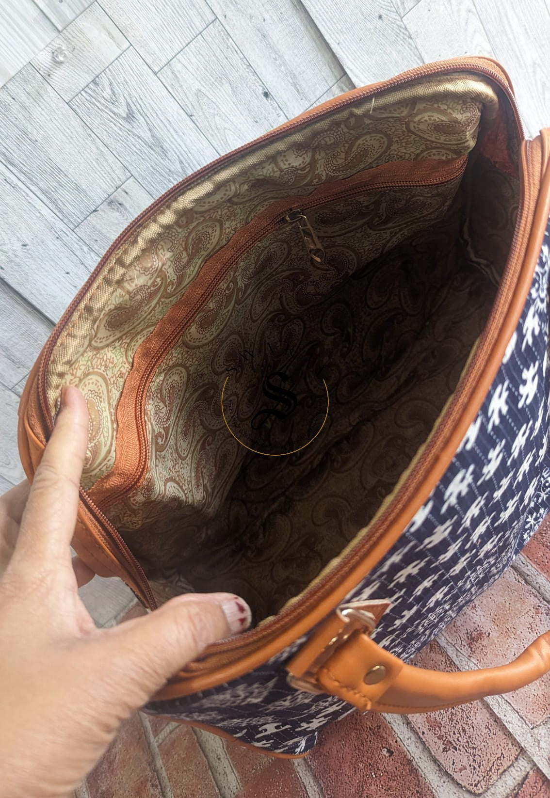 FREE SHIPPING š Women's Big Tote Bag - Jaipur Block print. Color - Blue Size : 14 by 12 by 5 inch.