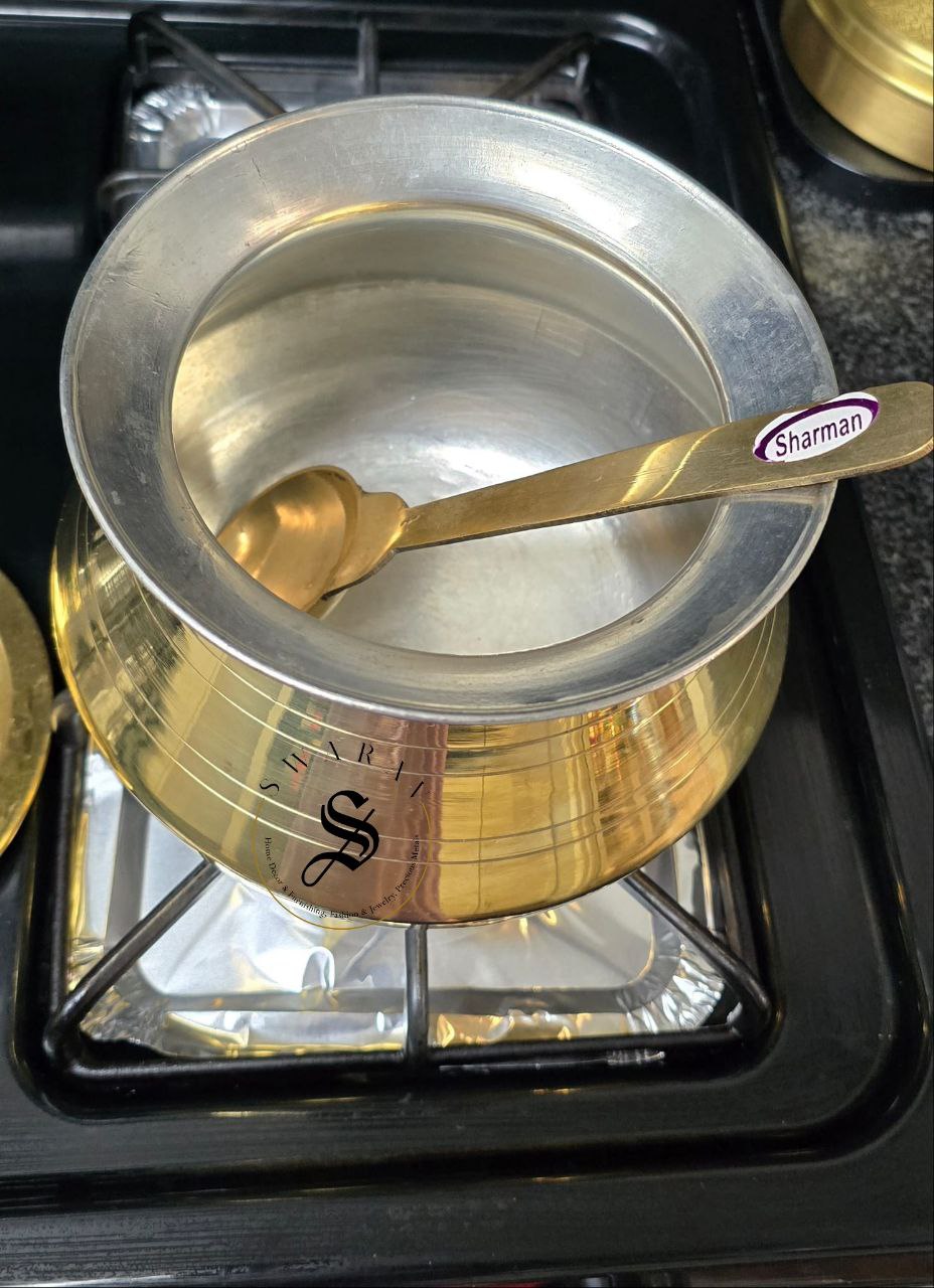 Pure Brass Pongal vessel with Tin coating. Set of 3. Capacity - 2 Liter. NOT INDUCTION CAPATIBLE. Design - 2.