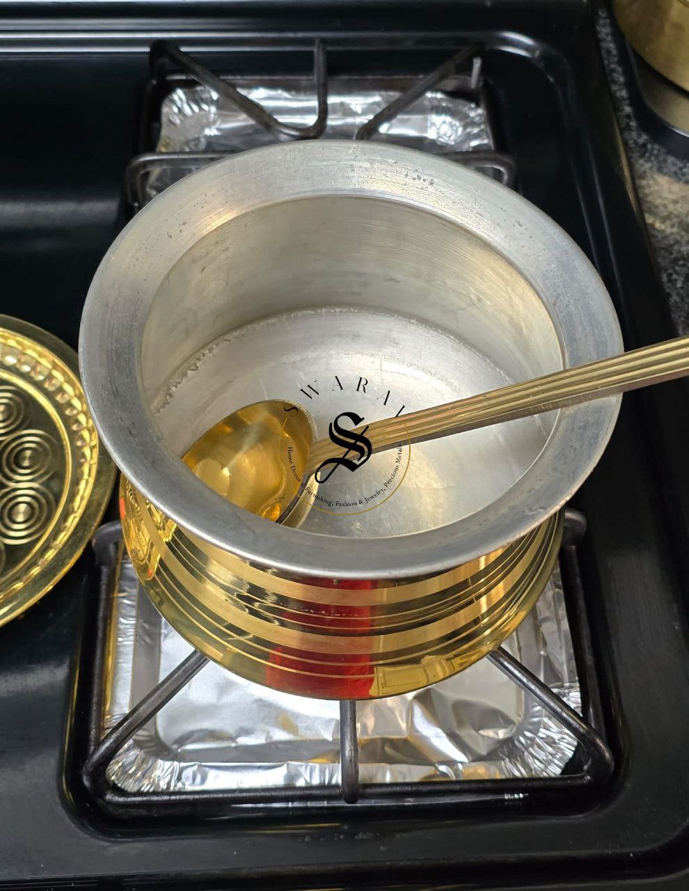 Pure Brass vessel with FREE lid and ladle. Set of 3. Size - Big. Capacity - 2 liter. NOT INDUCTION COMPATIBLE.