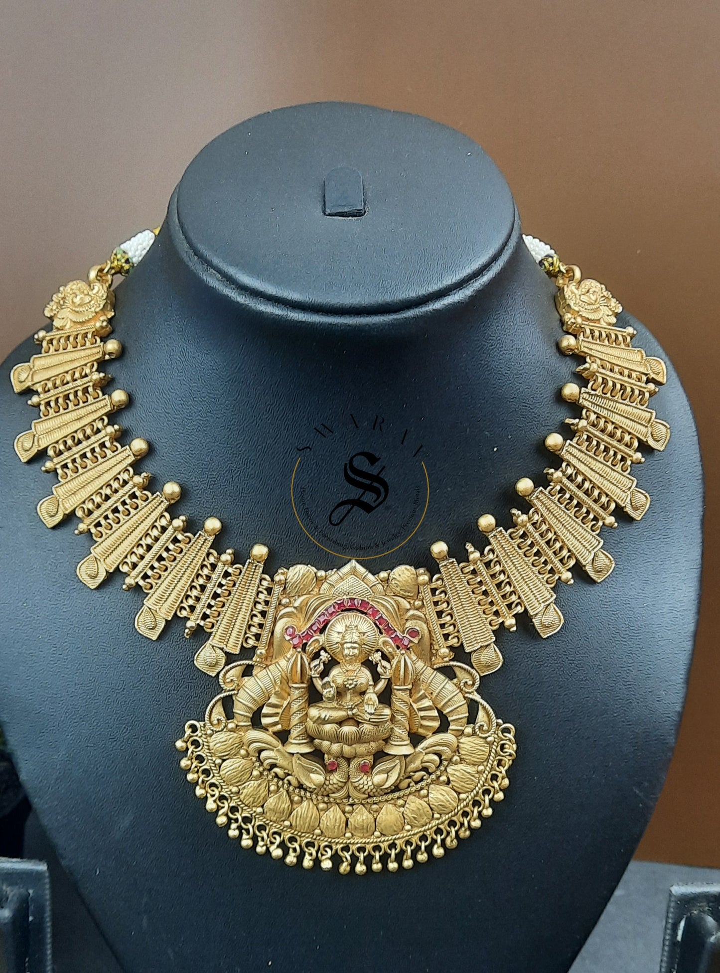 Matt finish Lakshmi Necklace set.