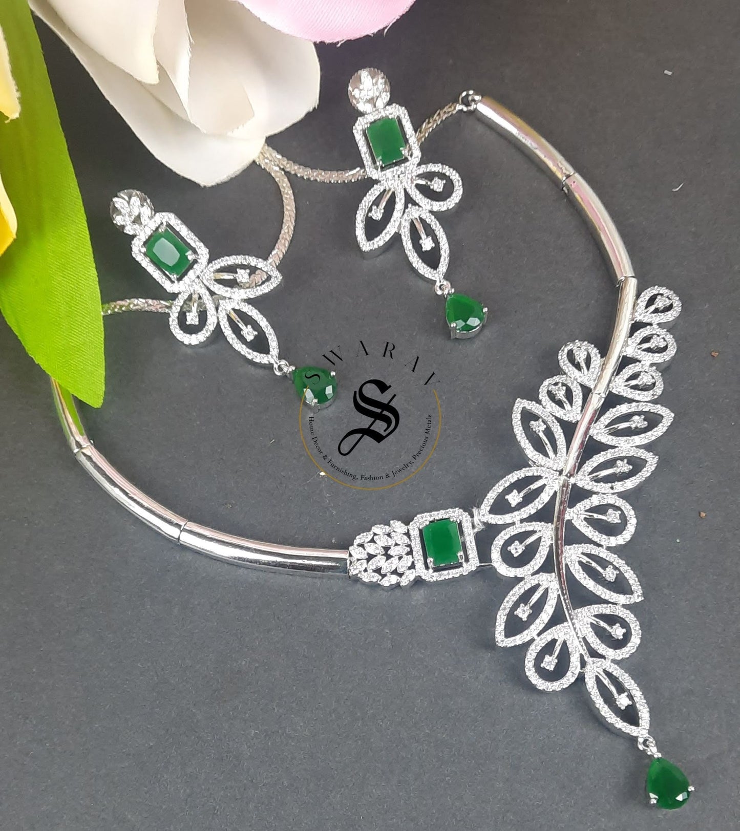 Leaf Design Classic CZ Necklace Set - Party and wedding special.