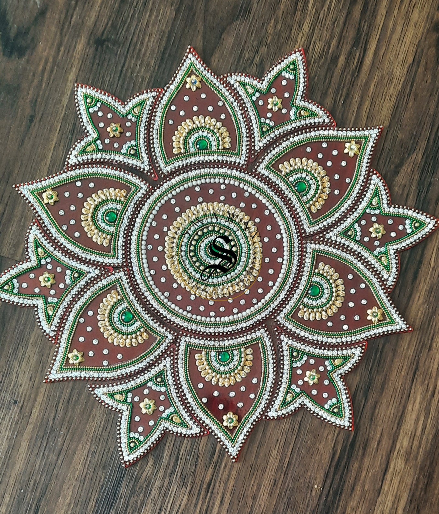 Hand made Acrylic Rangoli - Set of 13 pieces. 16 inch - Red.