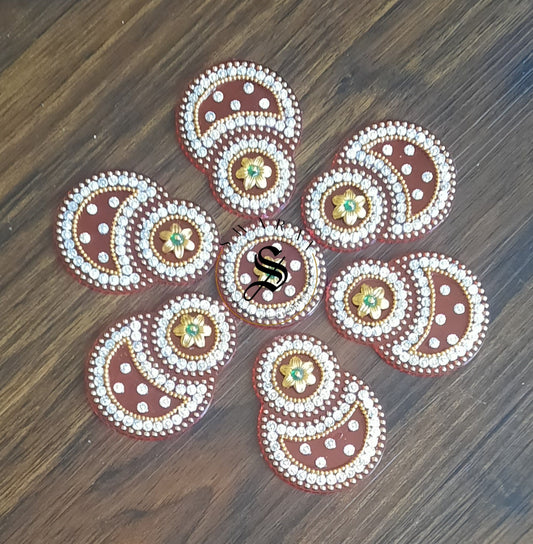 Handmade Acrylic Baby Rangoli Set of 7 pieces. Size : 7 inches. Red.