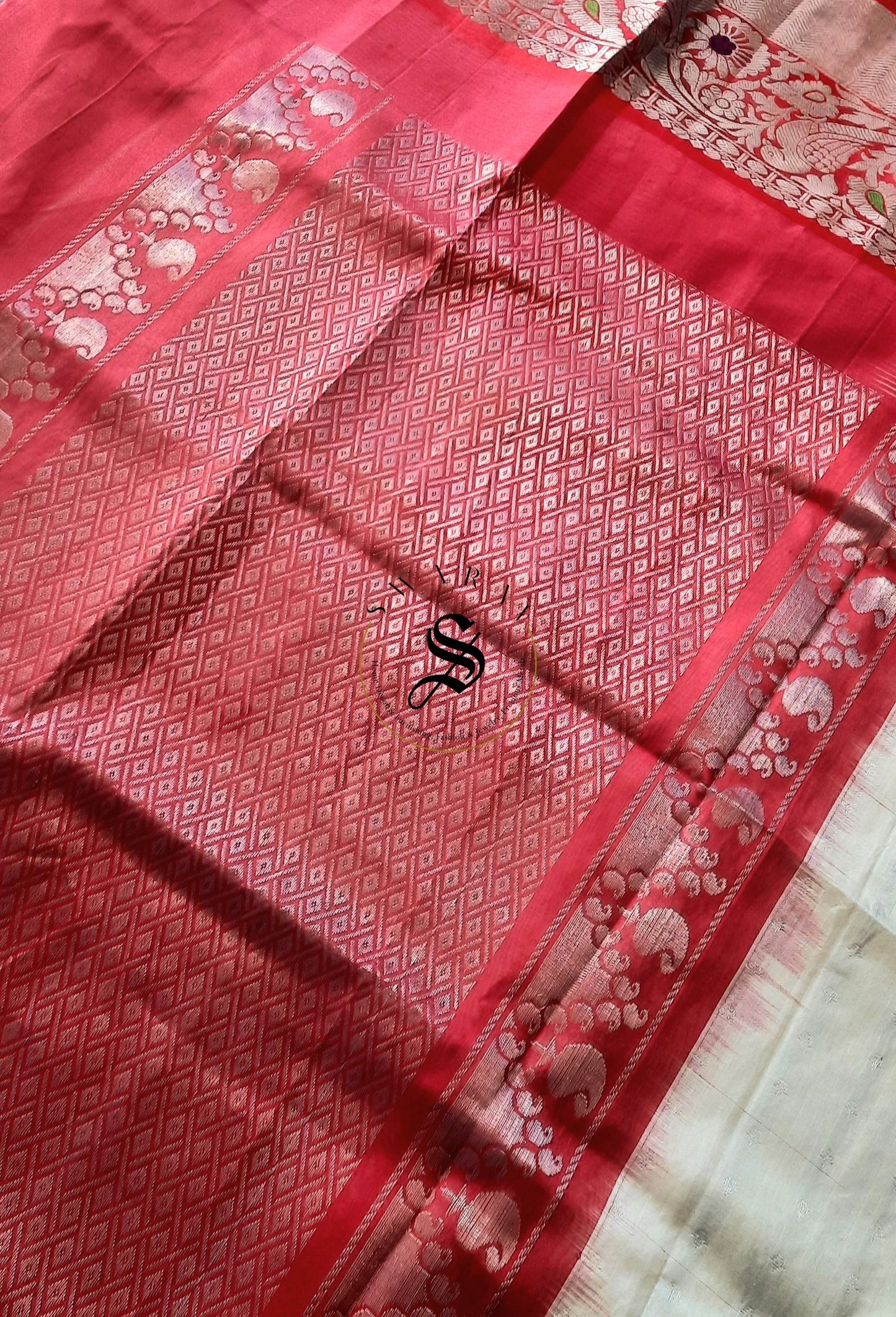 Kuppadam Semi Pattu Saree with stitched work Blouse - Cream and Red.