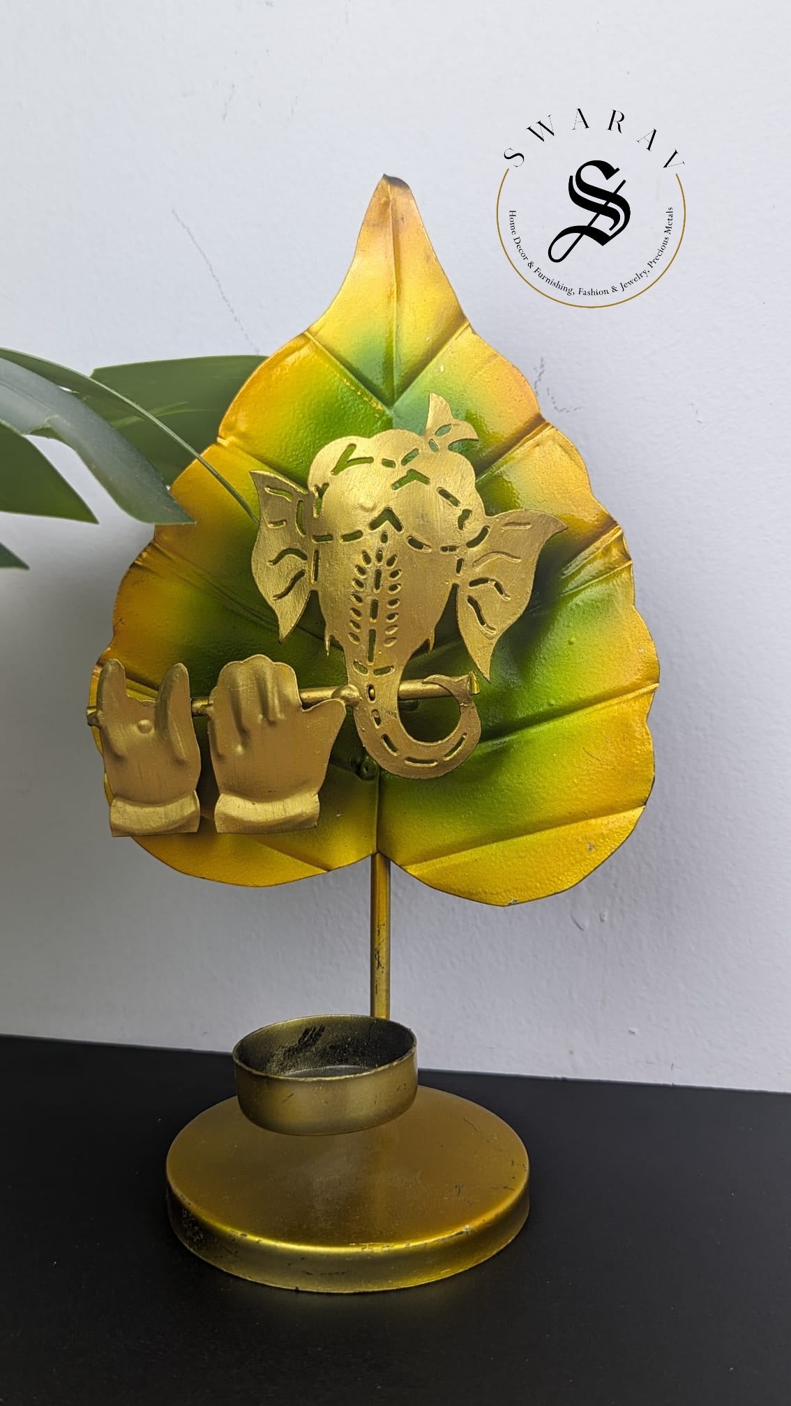 Iron Leaf Flute Ganesha Table/Shelf Tea light stand.