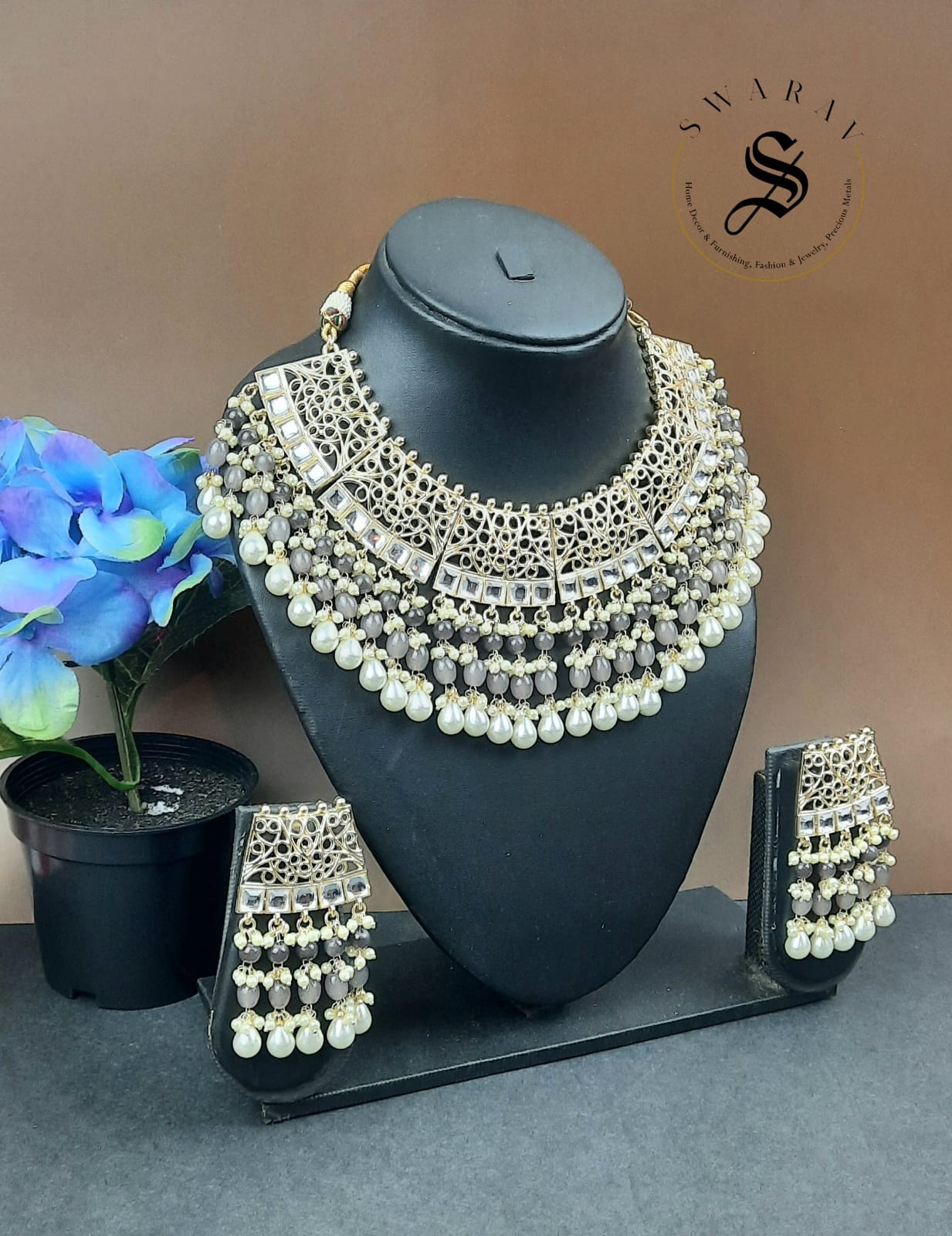 Hand made Kundan and Beads Jaipur Necklace set with Laser cut Design. (Color - Gray )