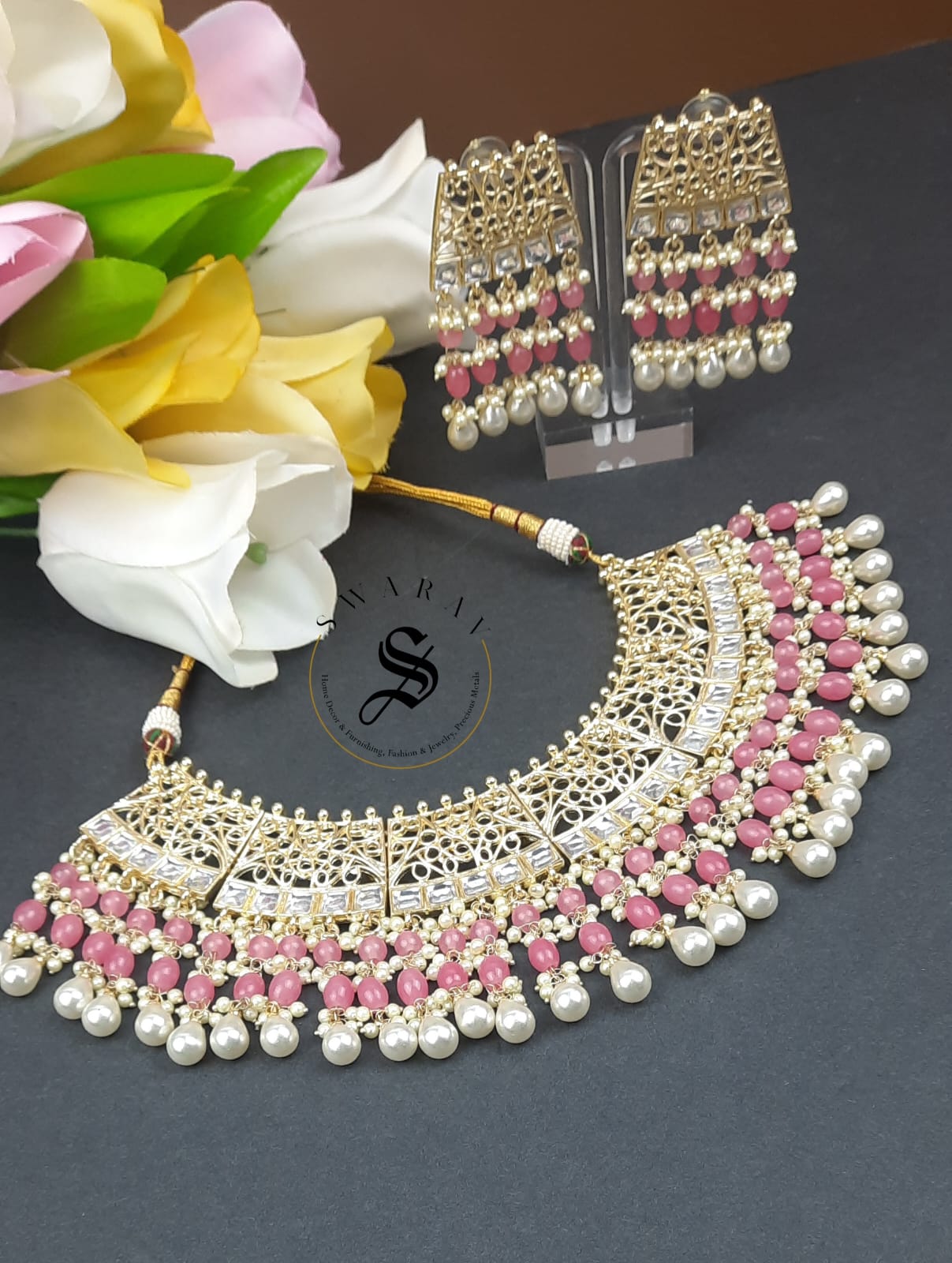 Hand made Kundan and Beads Jaipur Necklace set with Laser cut Design. (Color - Peach)