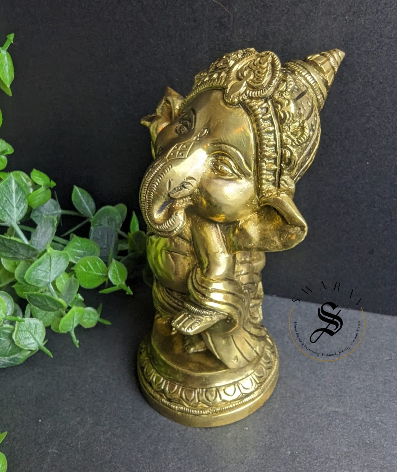 Pure Superfine Brass Dancing Ganesh - Height 6 inch. Weight - 1 Kg.