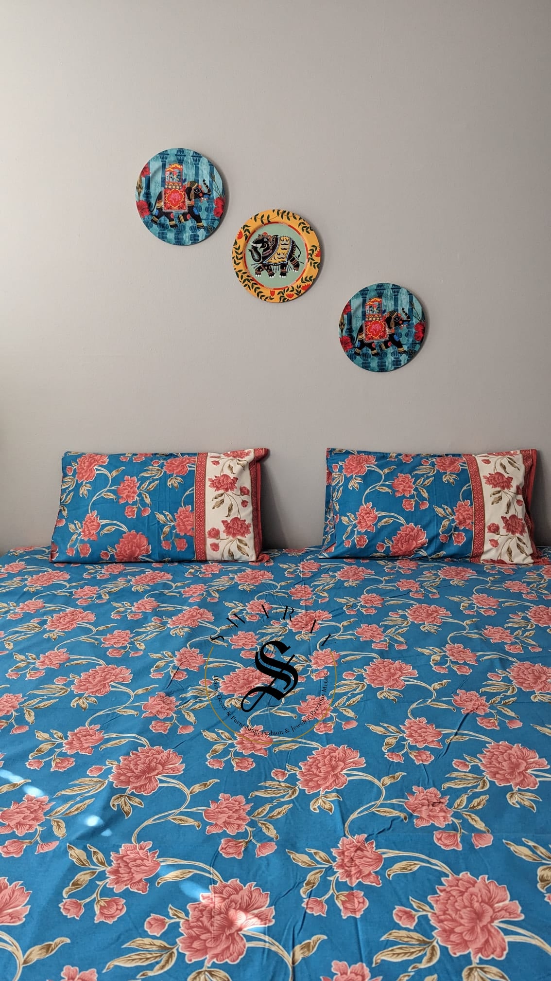 Jaipur Pure Cotton Jumbo King Size Bedsheet Set - 108 by 108 inch. Floral print on Teal Blue.