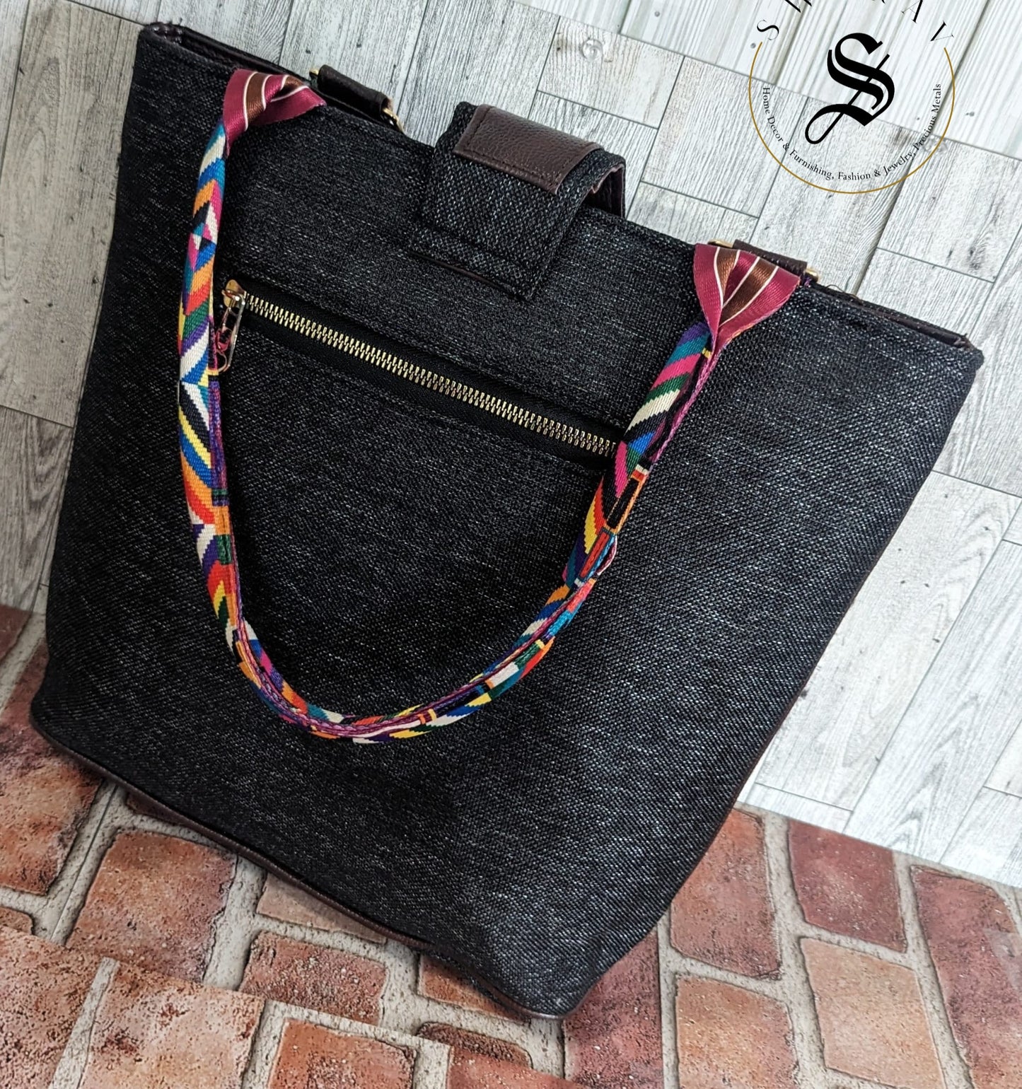 Women's Jute Tote Bag. Color - Black. Size: 13 by 14 by 5 inch