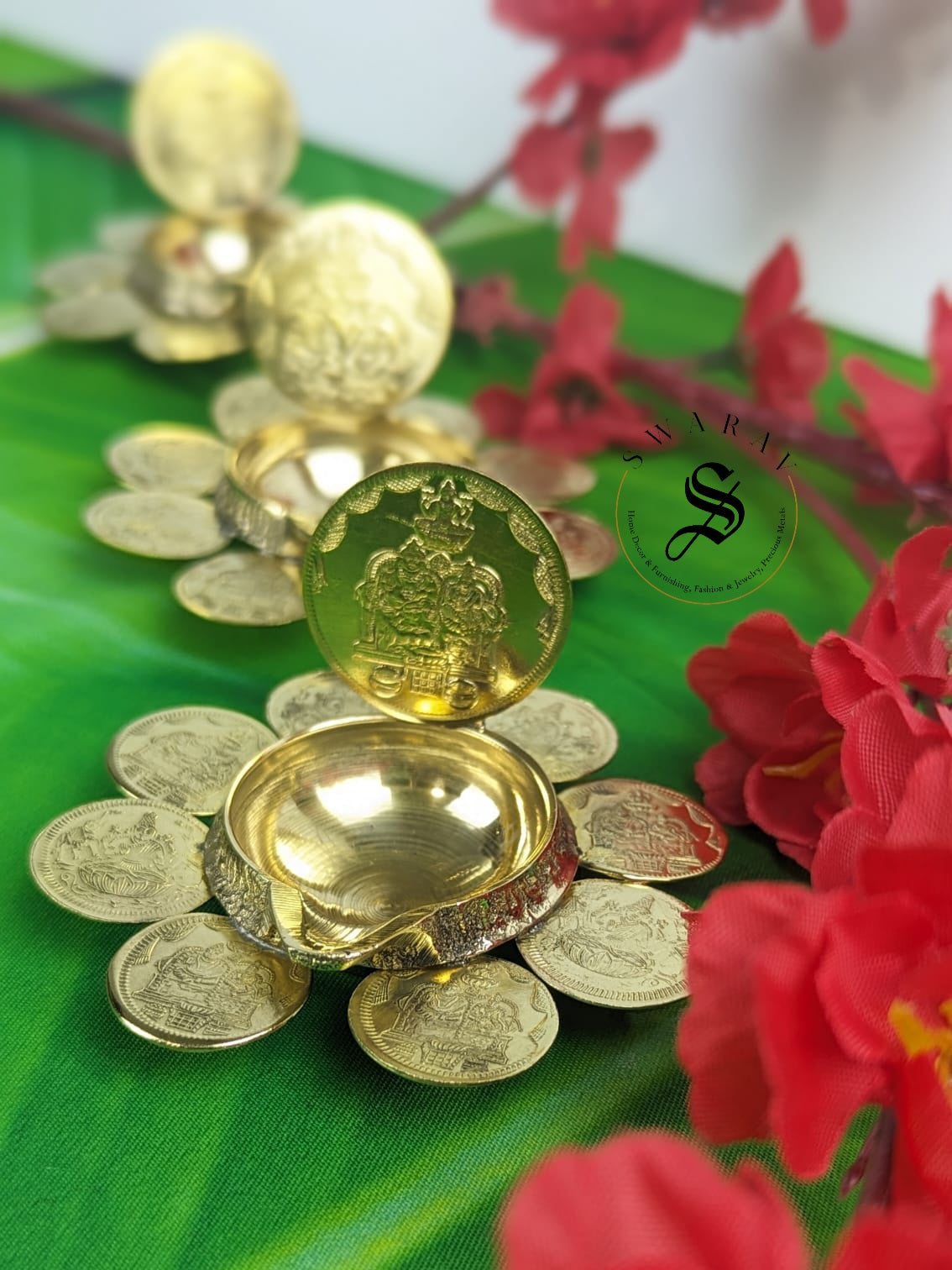 Pure Brass Goddesses Lakshmi kasu or coin Deepam/Diya/ Deepak / Oil lamp - Pack of 3.