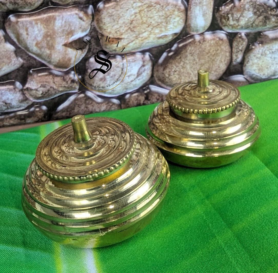 Pack of 2 - Pure Brass Haldi Kumkum / Pasupu kumkuma Bharini/ Dibbi/ Box. Size - 2.5 inch and 2 inch