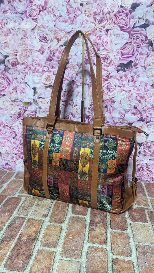 Floral Print Women's Laptop/Overnight/Travel /Multipurpose fabric shoulder Bag. Size - 18 by 13 by 5 inch.