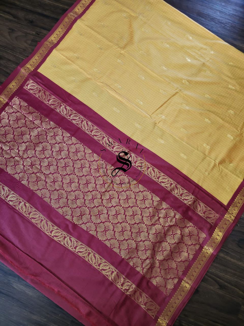 Soft silk Saree with gold zari weave heavy contrast pallu and FREE ready to wear contrast blouse . Color - Mustard yellow.