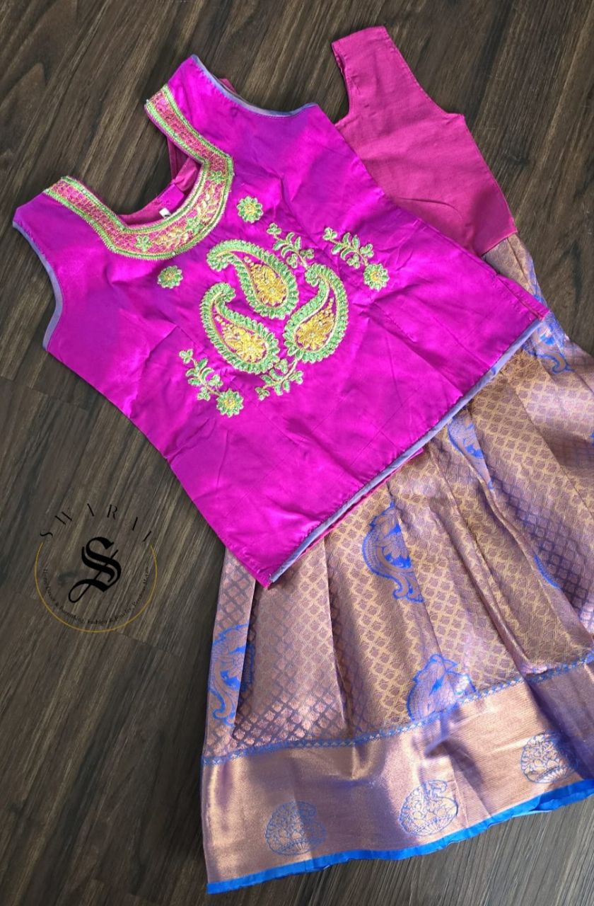 Jacquard silk Pavadai set ( Ghaghra Blouse )for Baby Girl. Color- Pink. Age - 6