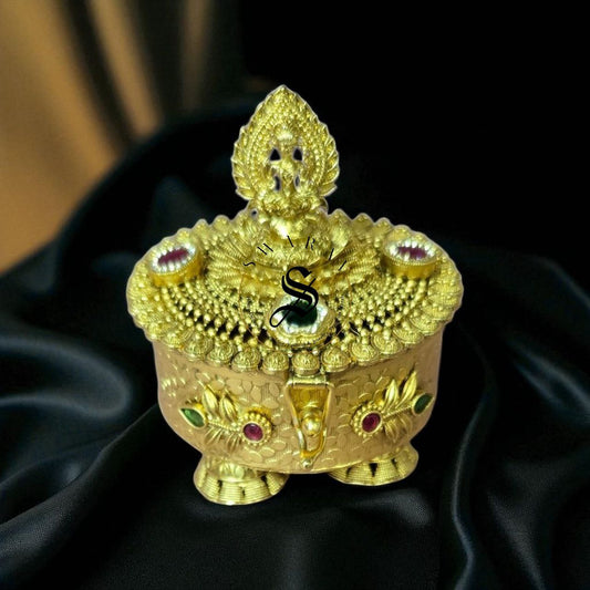 Brass Lakshmi Devi Sindoor Box/ kumkham Bharini