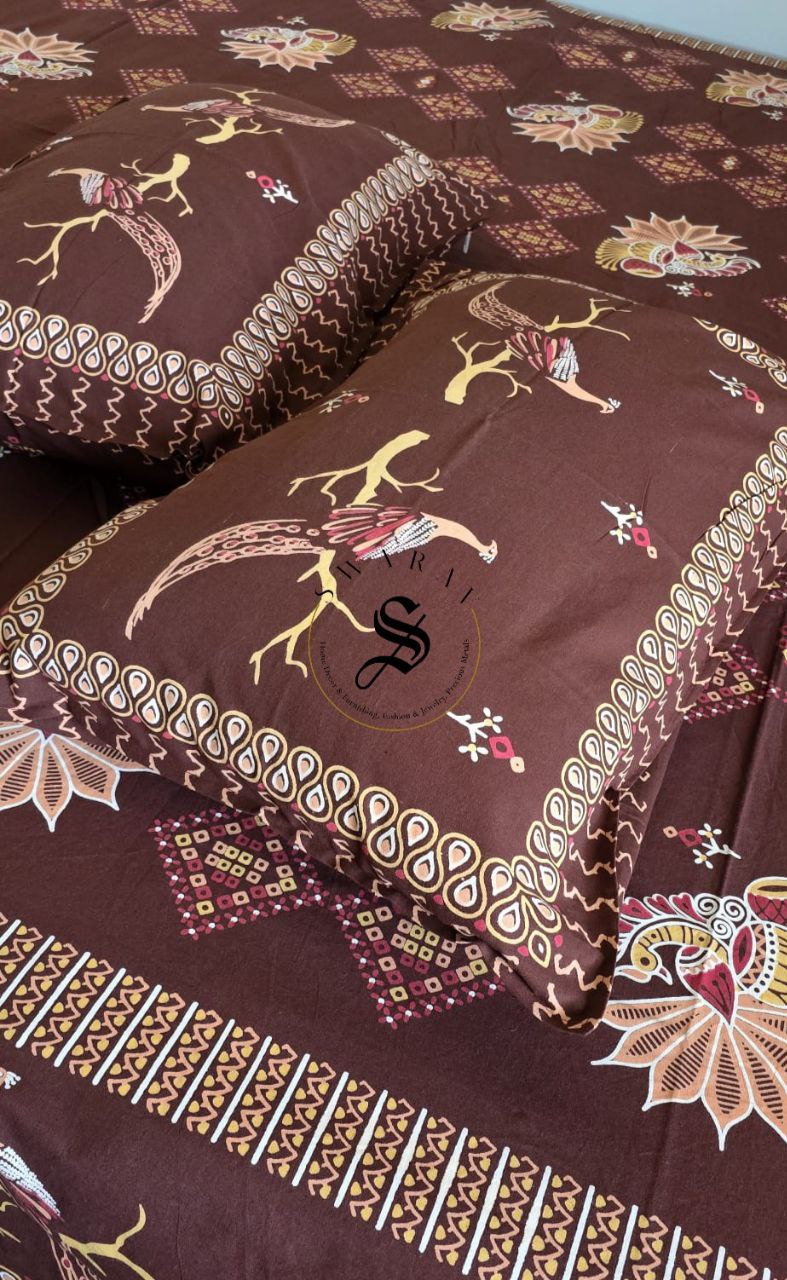 Jaipur Pure Cotton Queen Size Flat sheet Set - 102 by 88 inch. Maroon Base with peacock design.