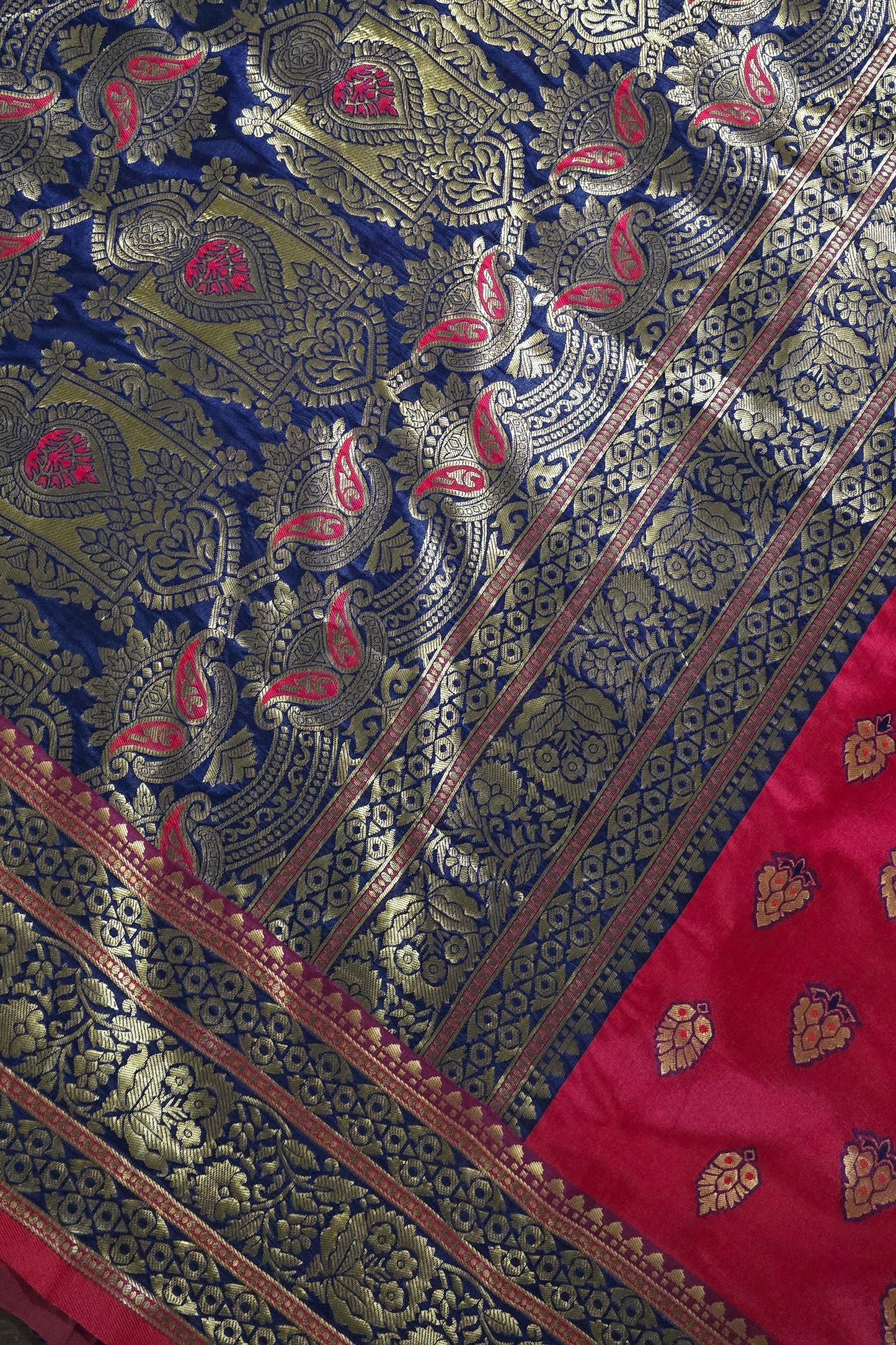 Art Silk soft saree in zari weave border and butas with stitched Blouse.