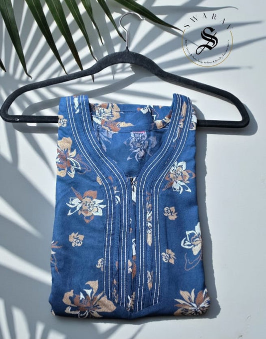 Premium Alpine fabric night gown. Size - Best fit up to XL.