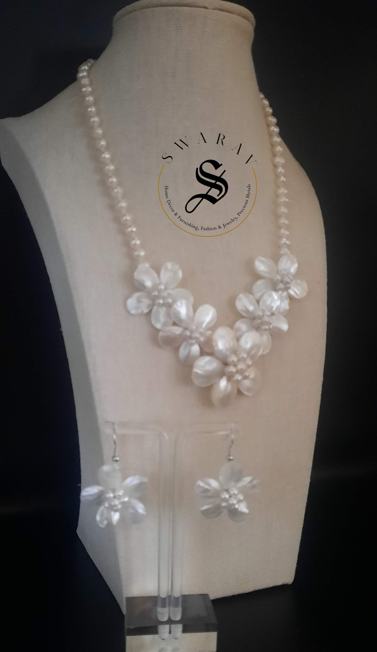 Cultured Pearl and MOP short floral Necklace set.