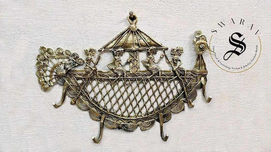 Dhokra art Brass Key Hanger – Peacock Boat ( 4 hooks )