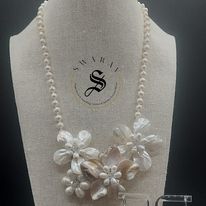 Cultured Pearl and MOP short floral Necklace set.